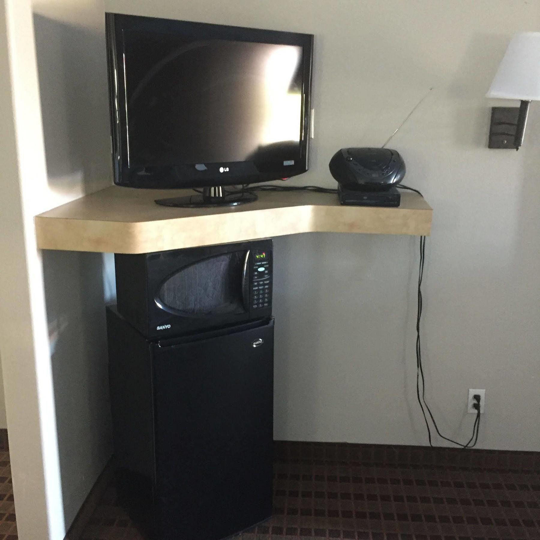 Aldine Camelot Inn And Suites מראה חיצוני תמונה